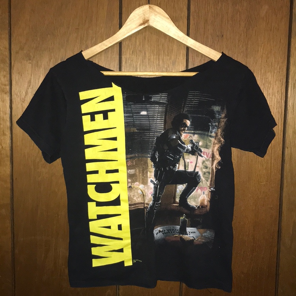 Vintage Watchmen comedian T-shirt!!